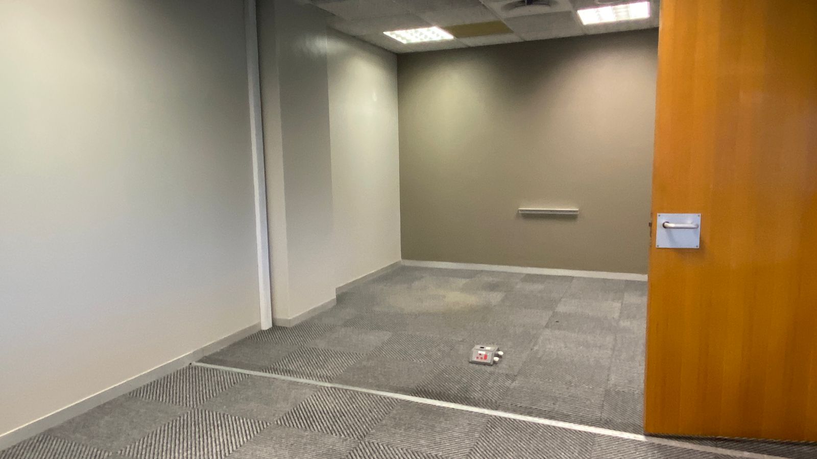 To Let commercial Property for Rent in Esterville Western Cape